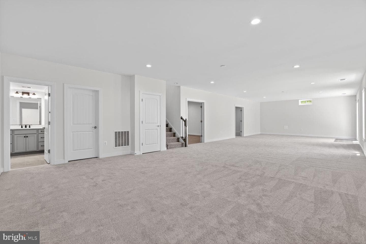 242 Colebrook Road photo 13