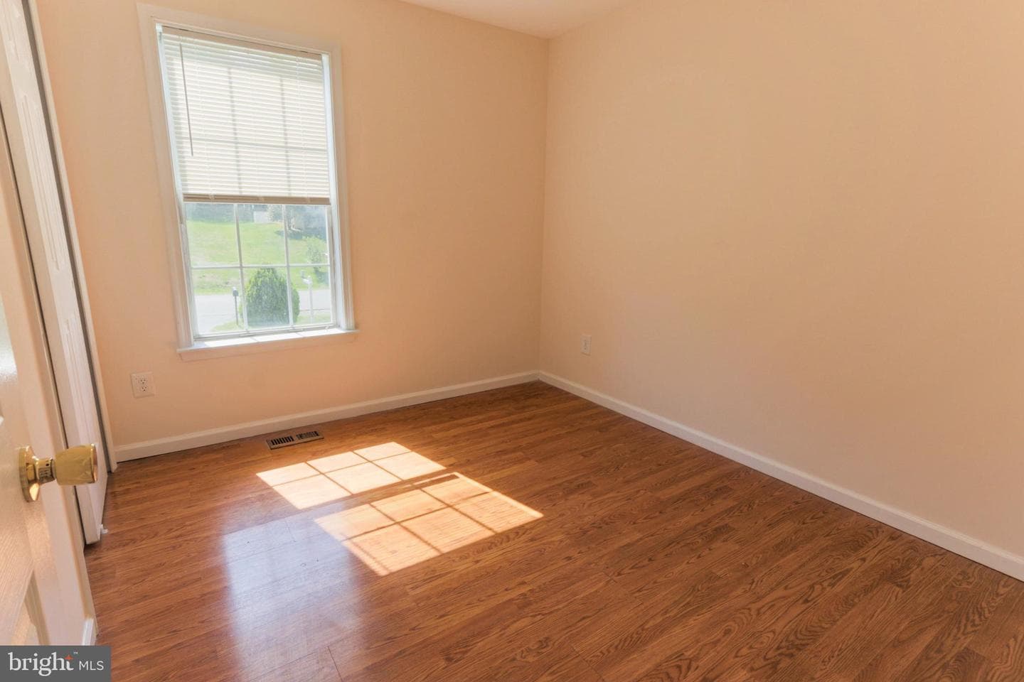 47 Clark Lane photo 21