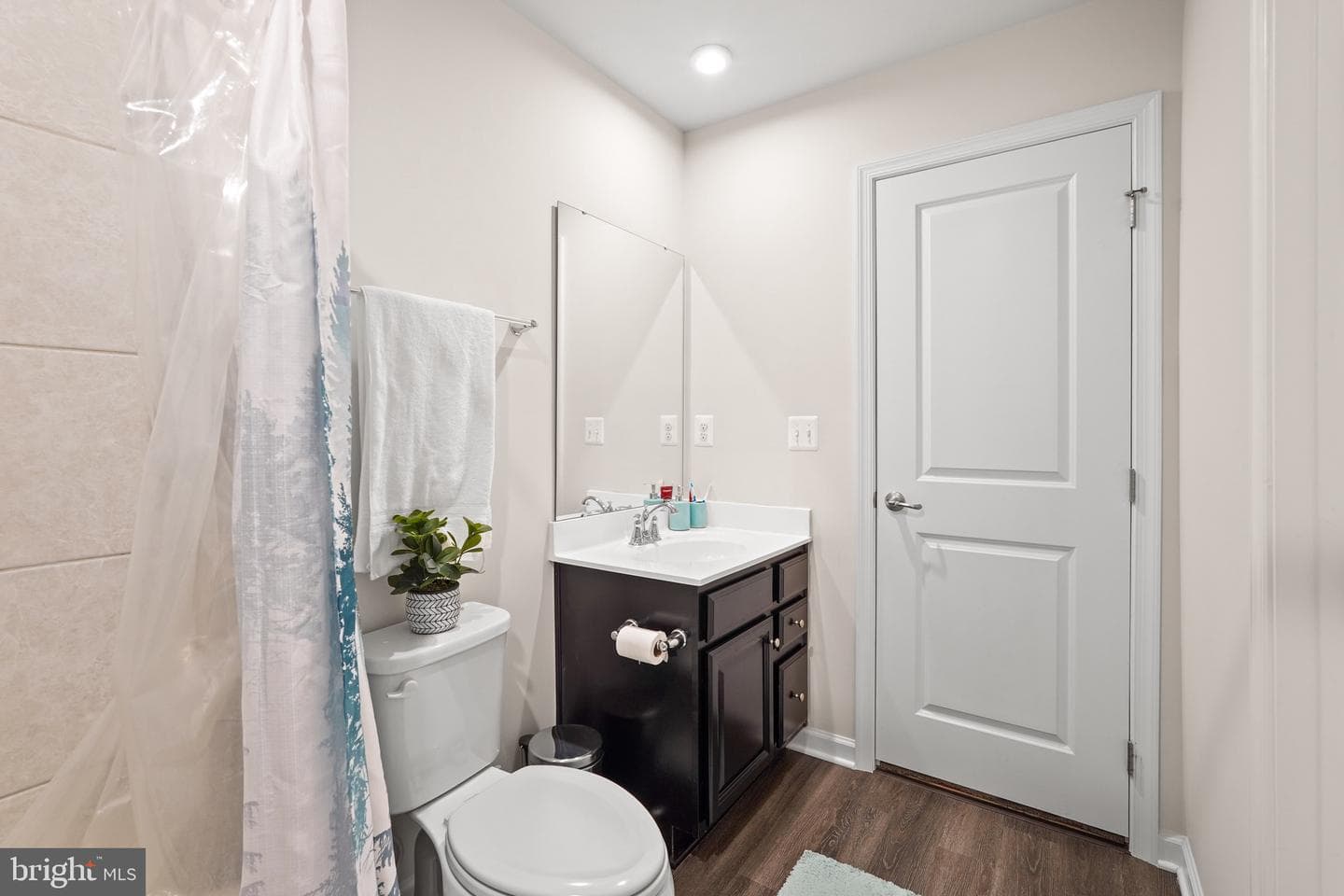 527 View Point Way photo 22