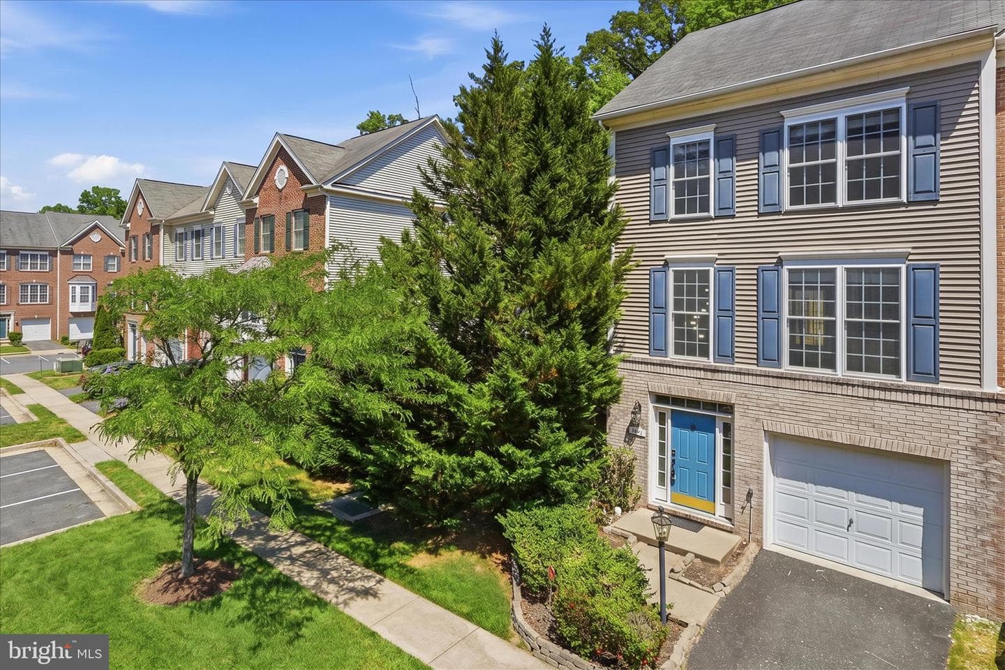 601 Galway Lane photo 4