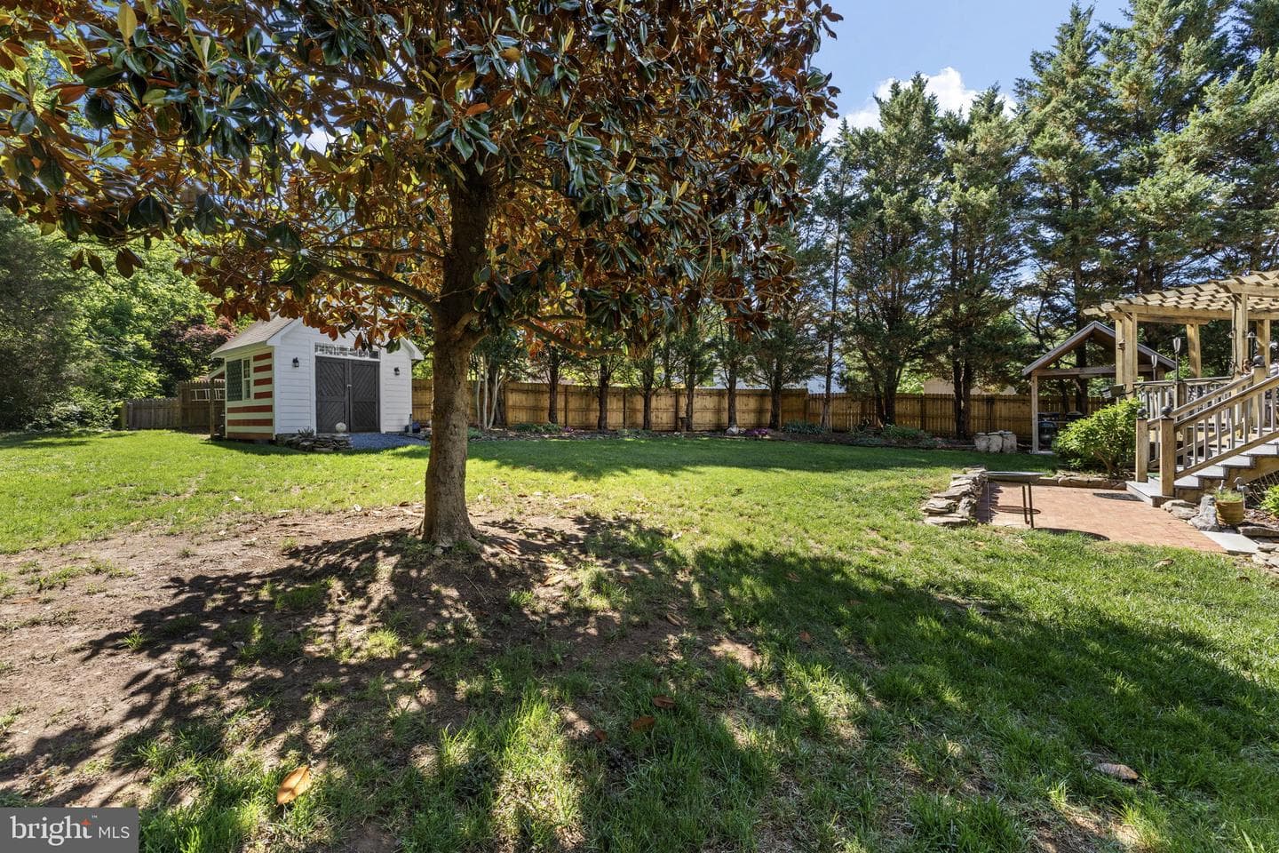 10 N Pointe Drive photo 53