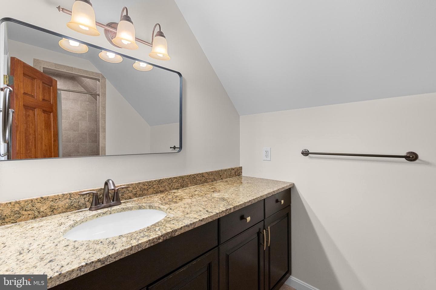 136 Holly Berry Road photo 37