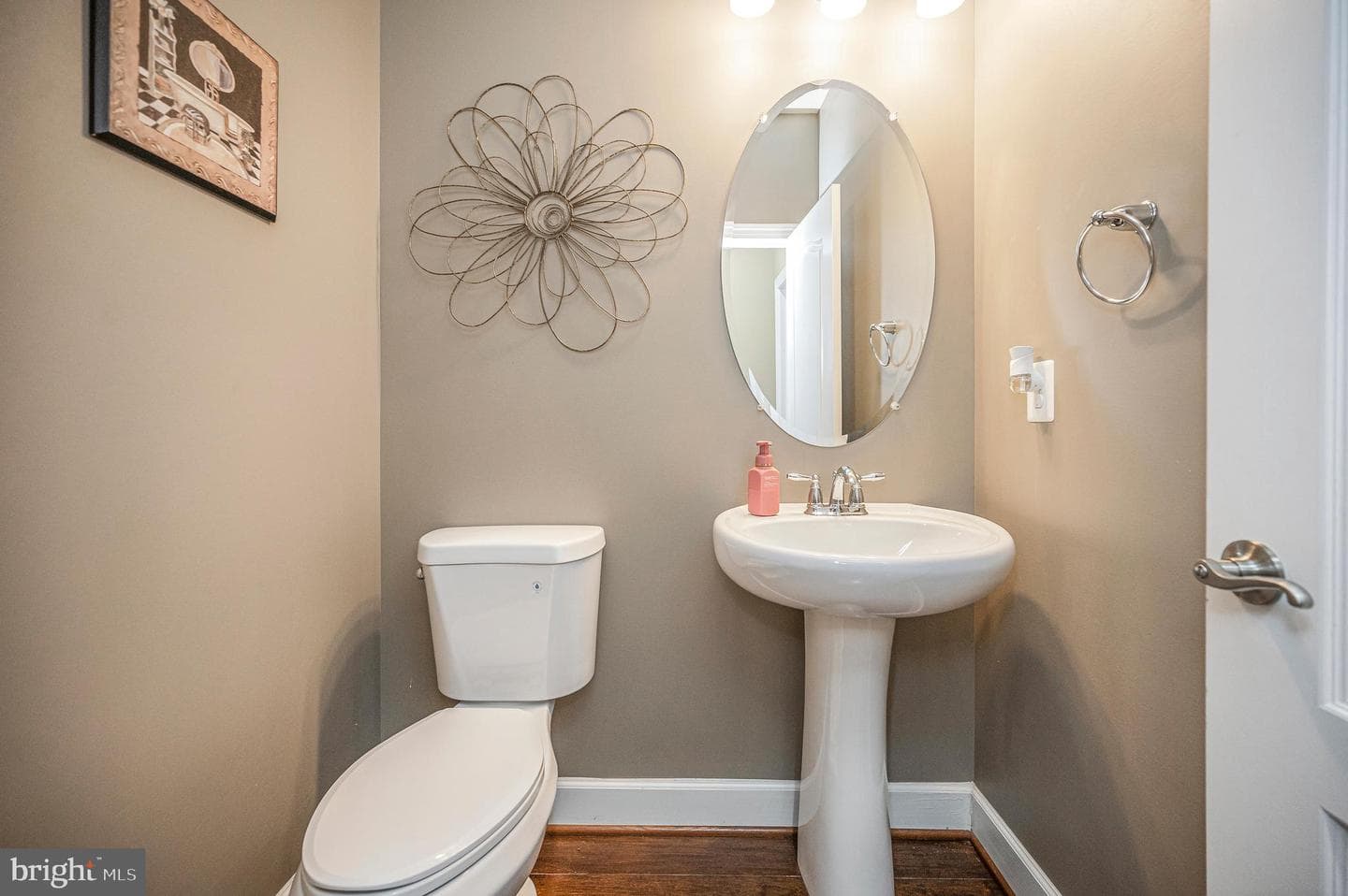9 Sutter Drive photo 23