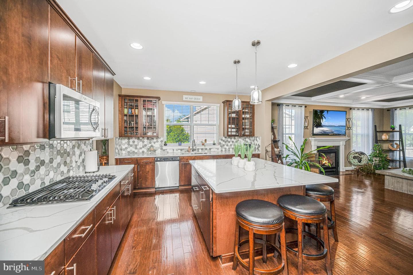 9 Sutter Drive photo 4