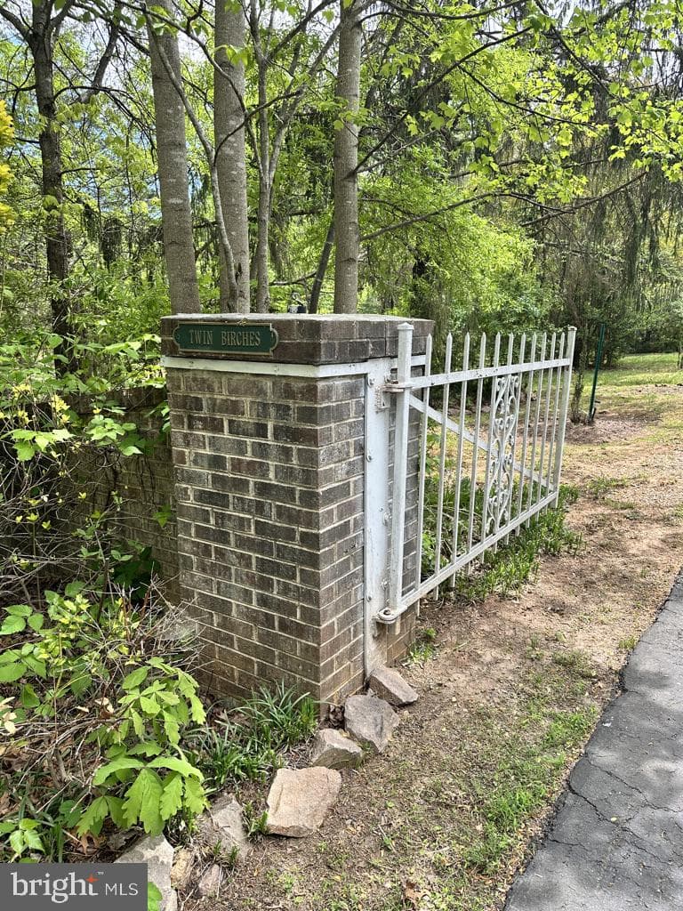 300 Mount Olive Road photo 16