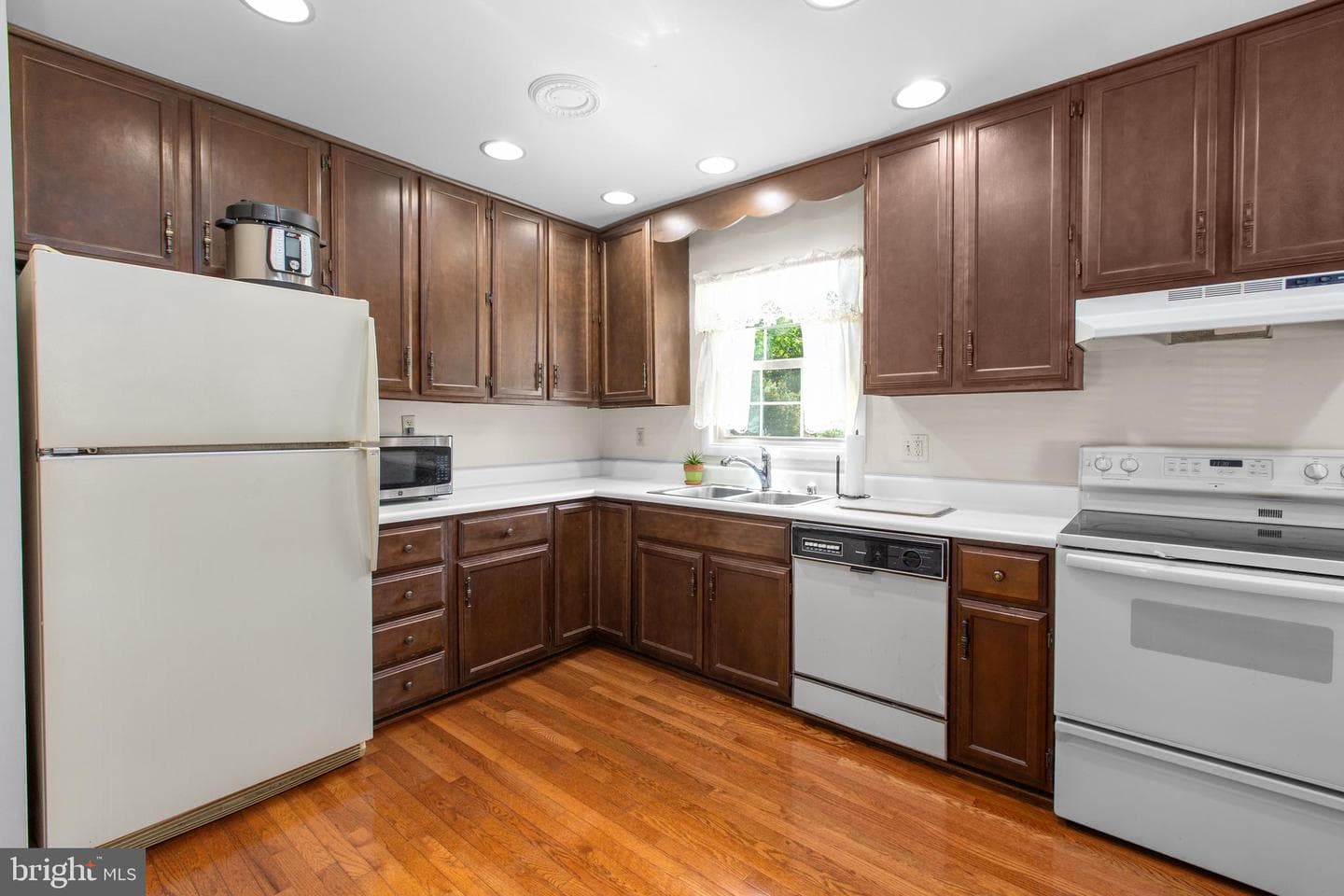 655 Holly Corner Road photo 15