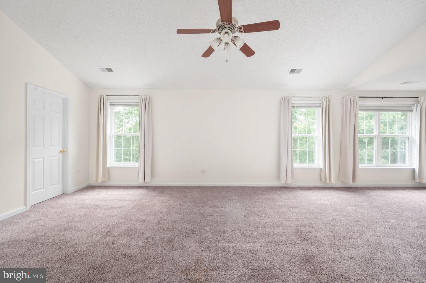18 Birney Court photo 43