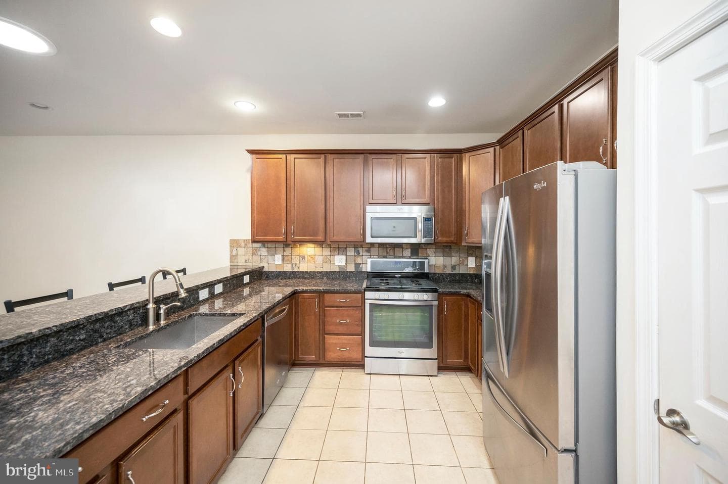144 Castle Hill Drive photo 10