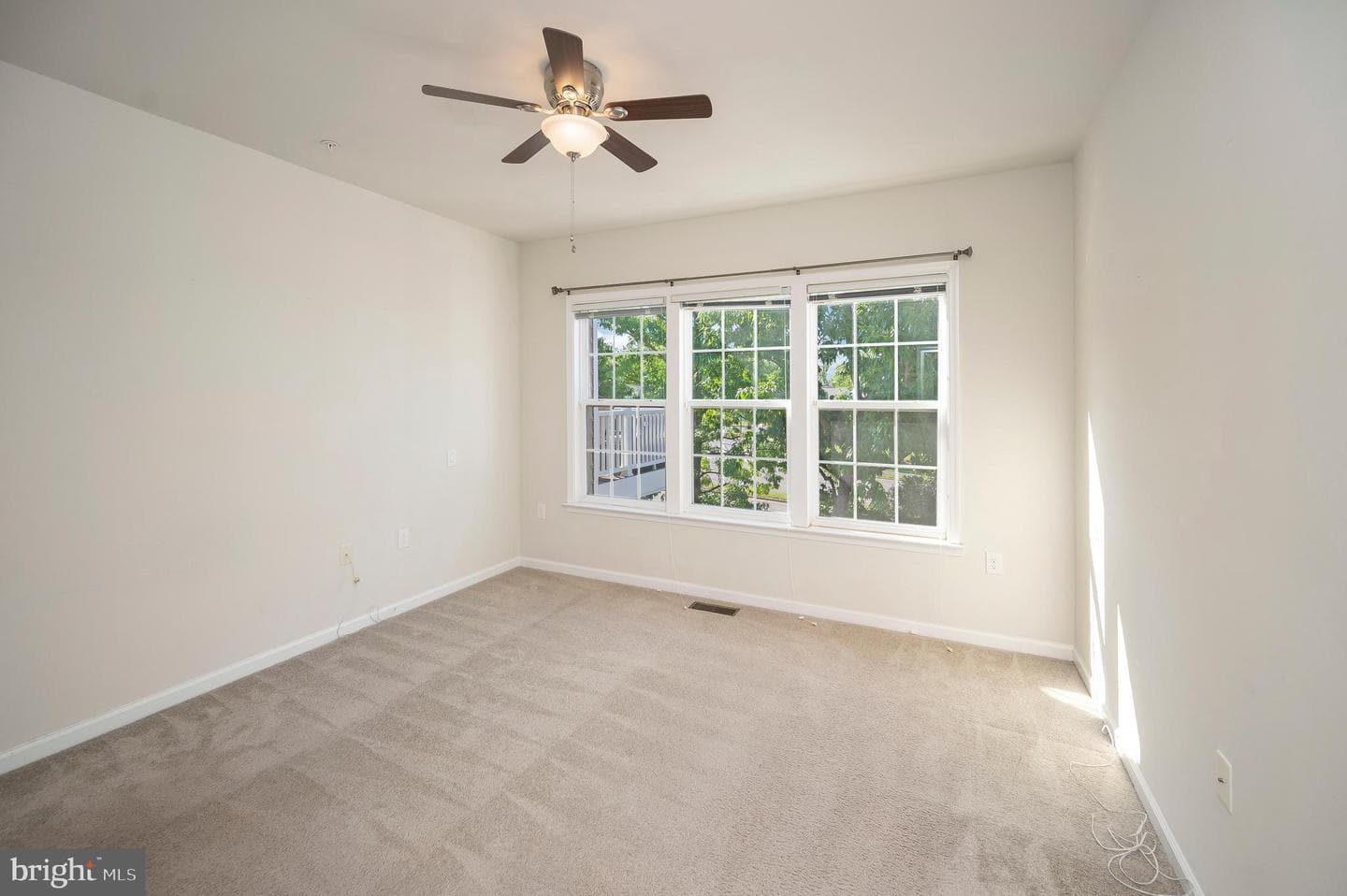 144 Castle Hill Drive photo 22