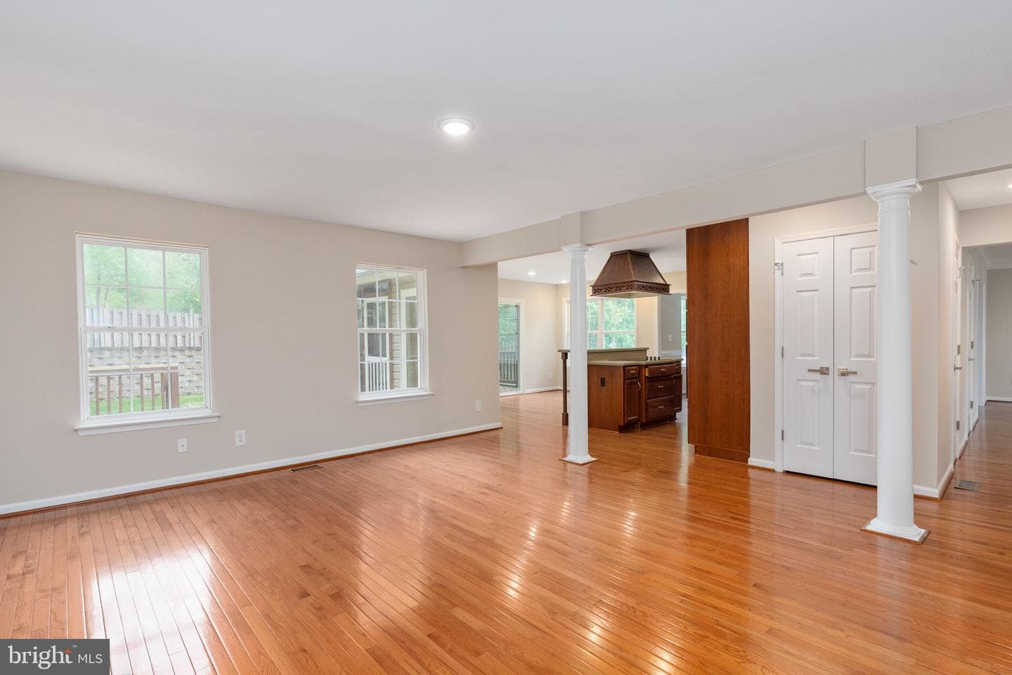 60 Saint Roberts Dr photo 12