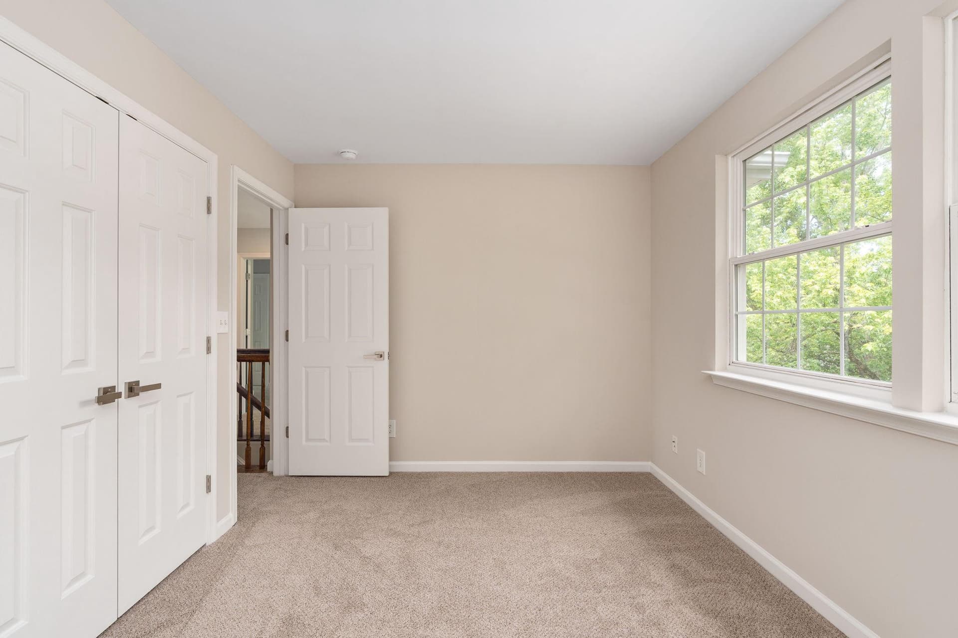 60 Saint Roberts Dr photo 23