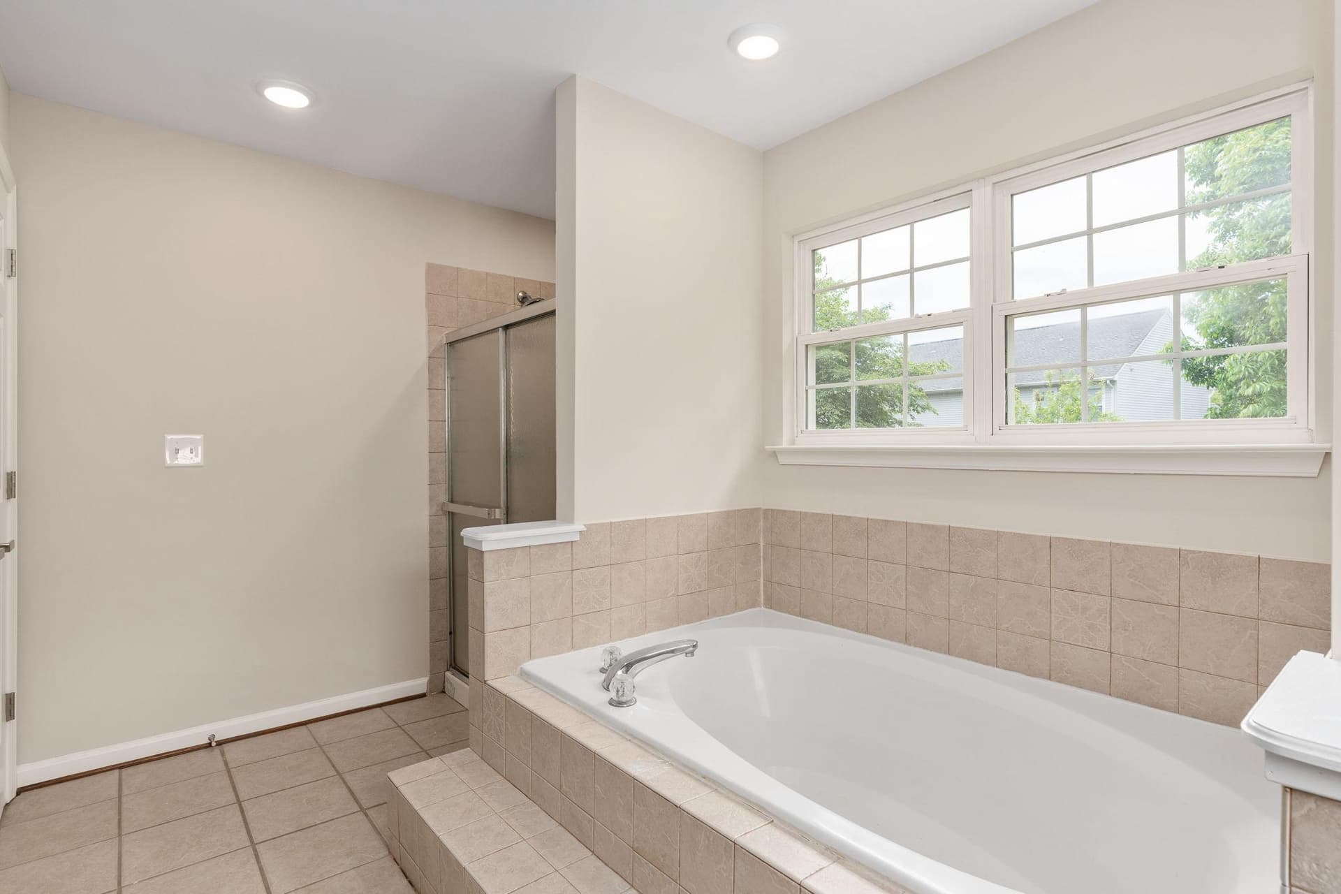 60 Saint Roberts Dr photo 35