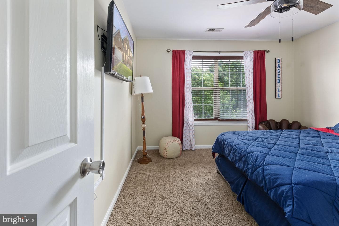 8 Saint Richards Court photo 55