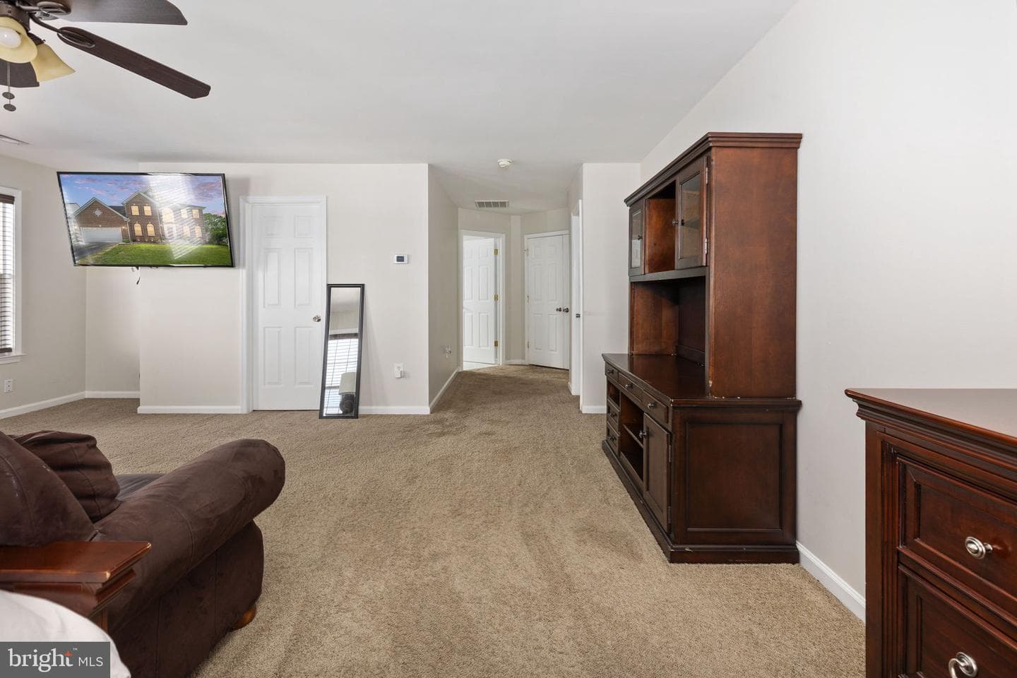 8 Saint Richards Court photo 77