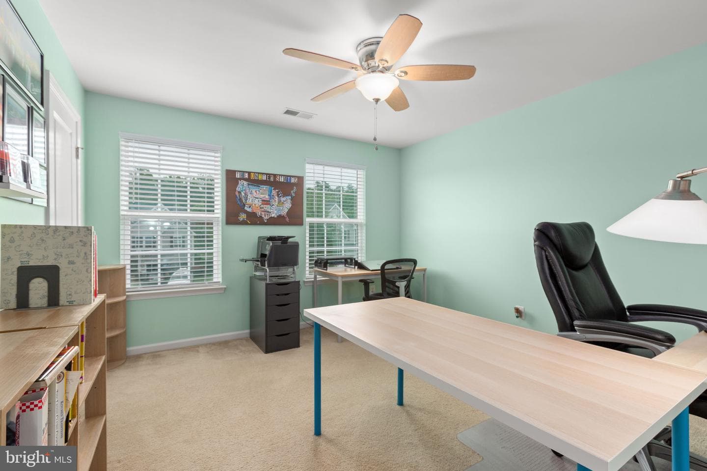 47 Queensland Dr photo 22