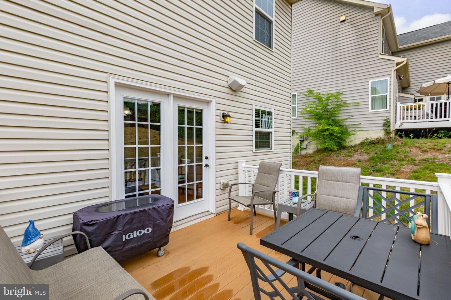 47 Queensland Dr photo 37