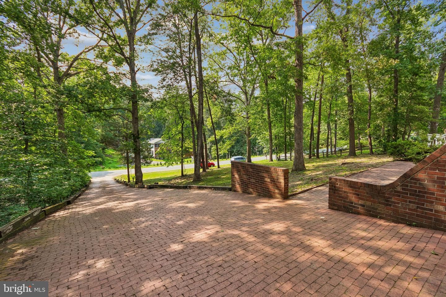 5 Greenridge Drive photo 25