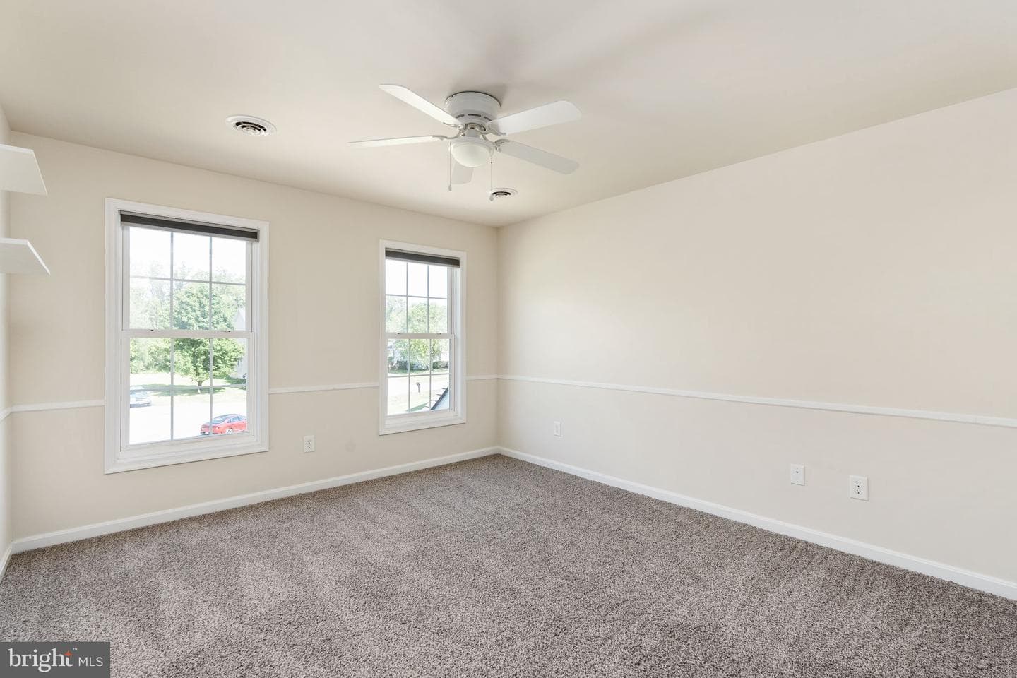 142 Greenway Street photo 55