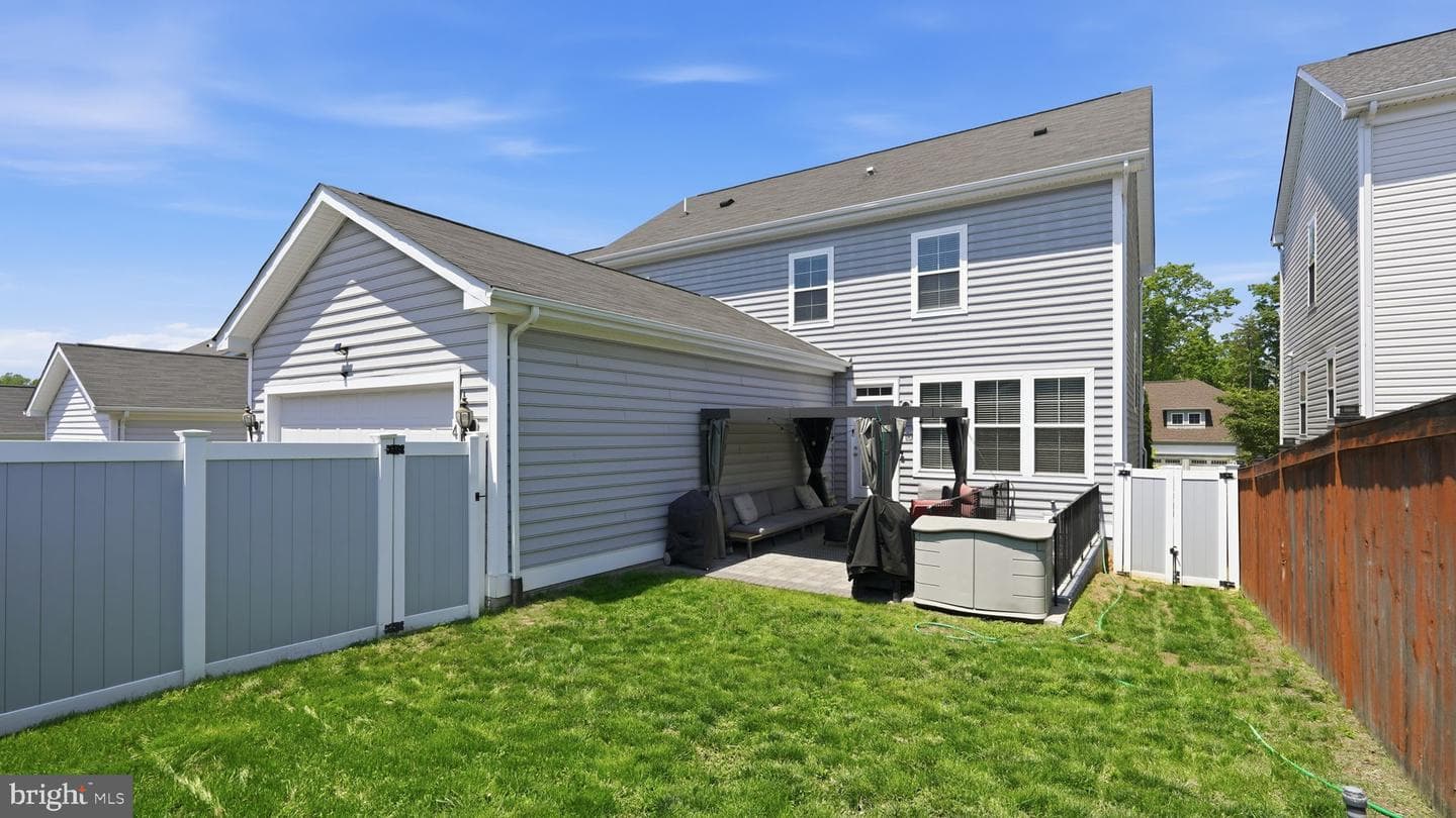 425 Alder Dr photo 44