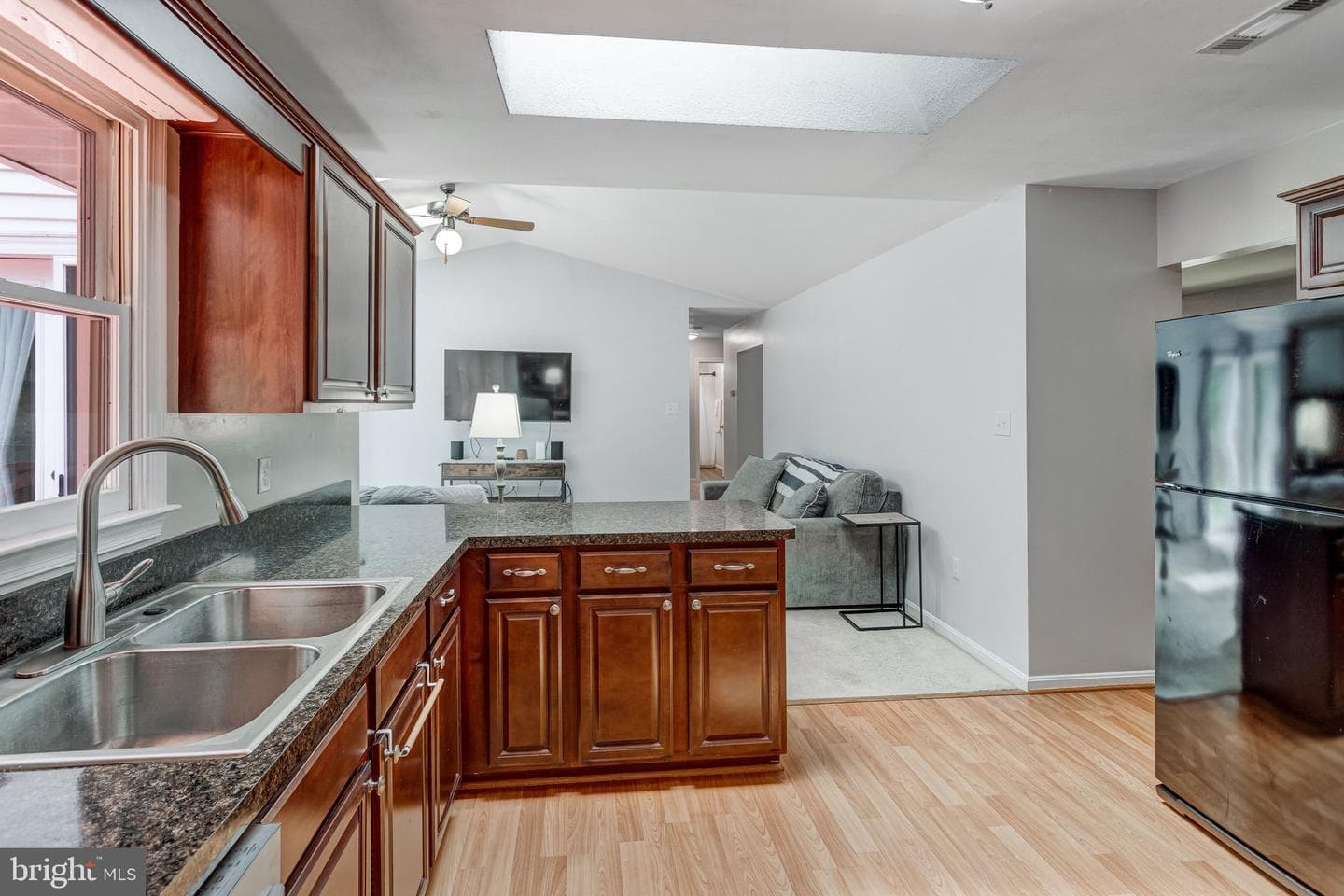 2051 Farragut Drive photo 14