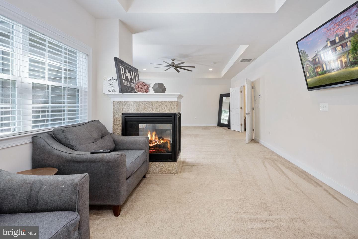425 Wakerobin Drive photo 50