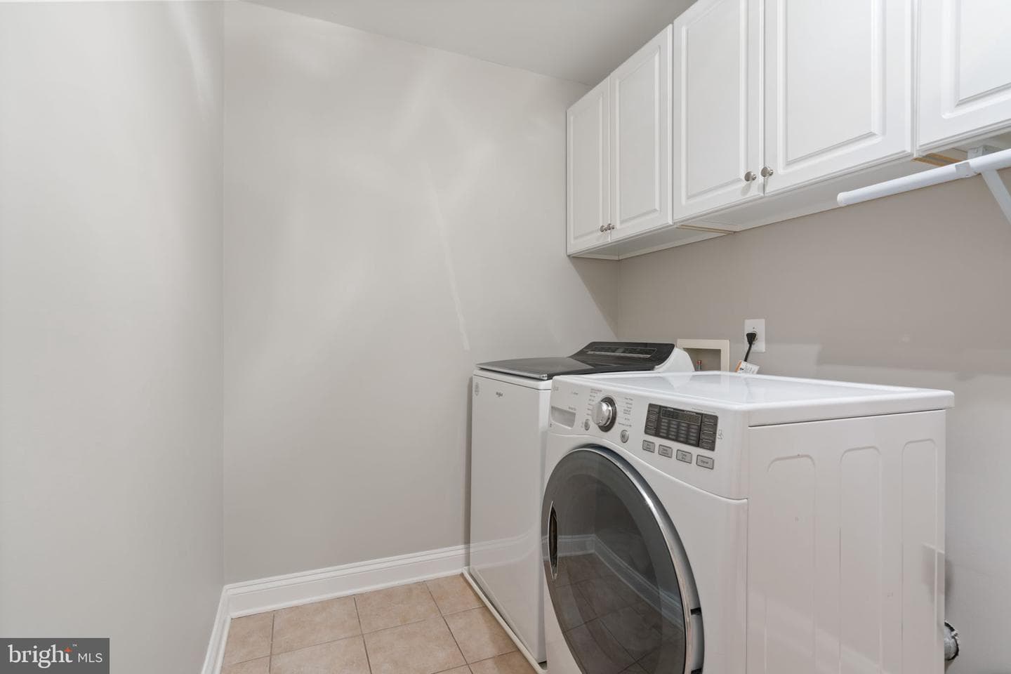 335 Gentle Breeze Circle photo 51
