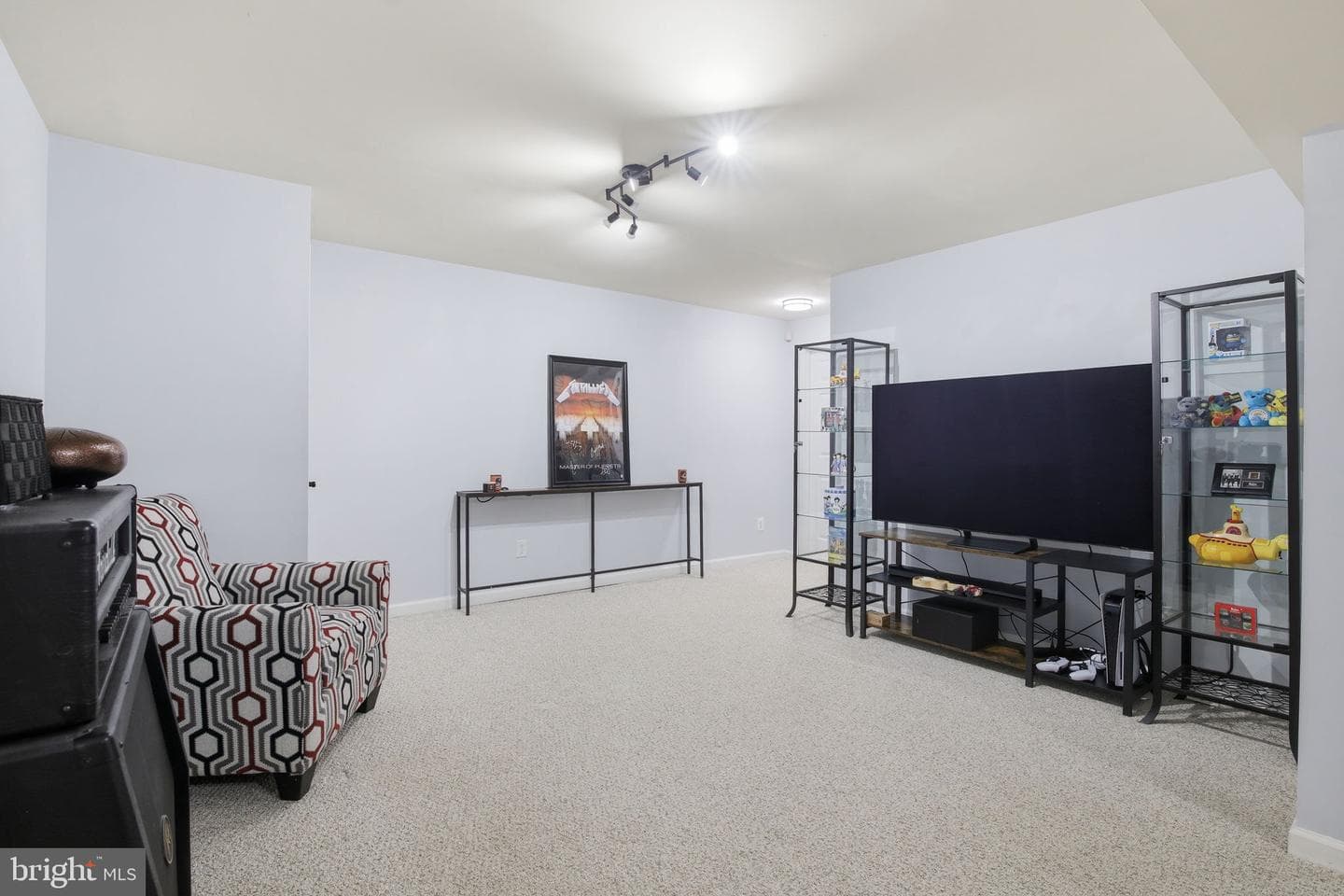 4 Bedford Court photo 32