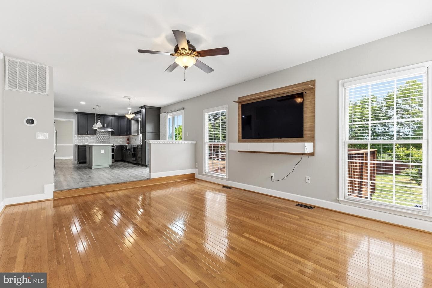 68 Brush Everard Court photo 24