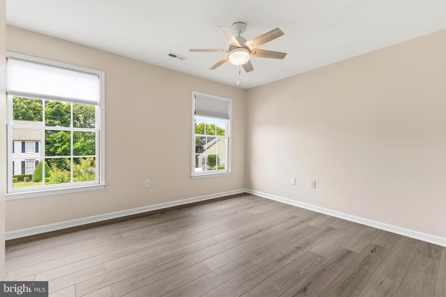 68 Brush Everard Court photo 34