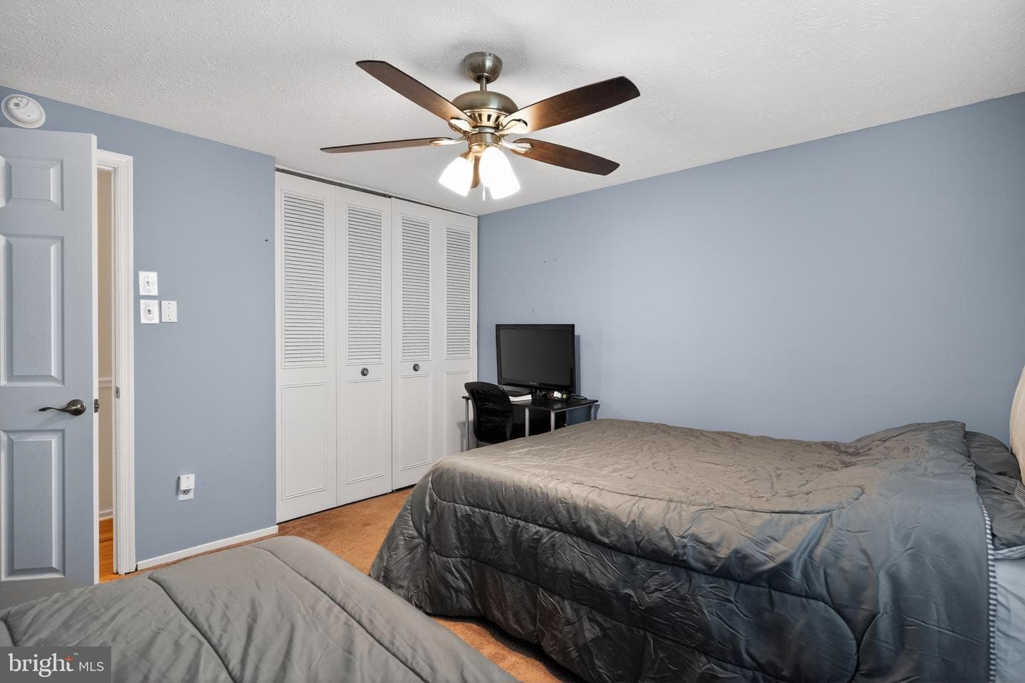 124 Candlestick Drive photo 16