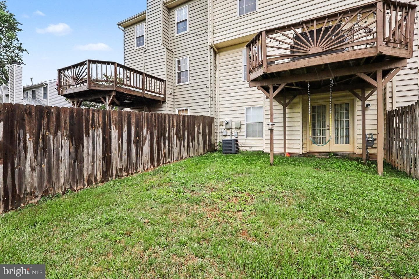 111 W Park Drive photo 26