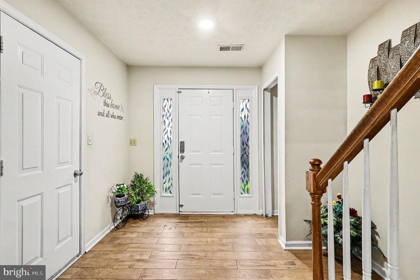 111 W Park Drive photo 4