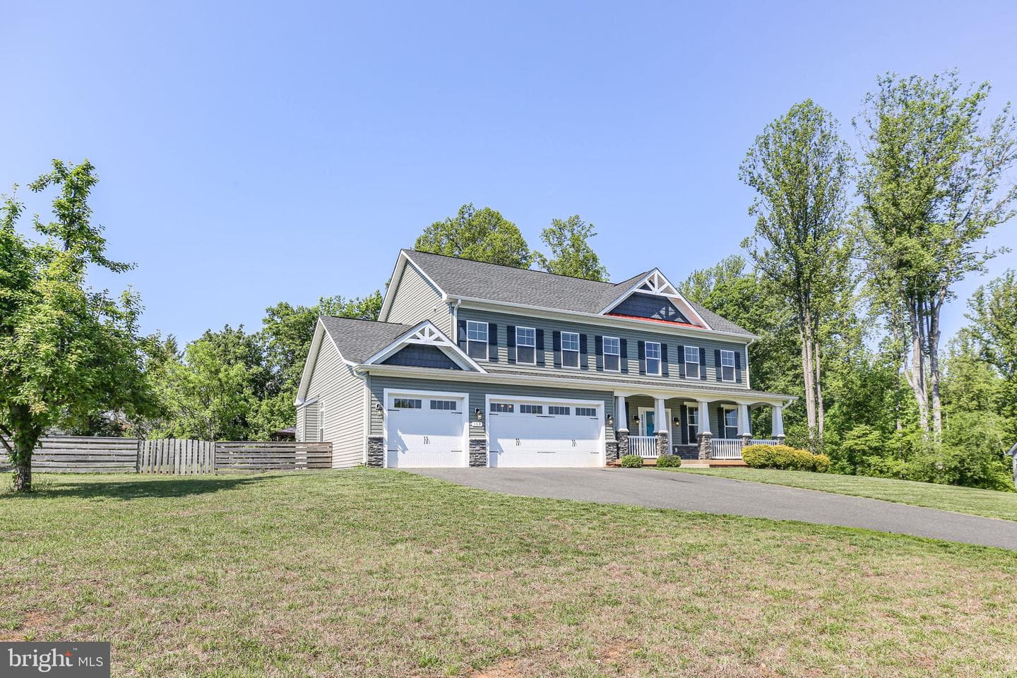 109 Robeli Way photo 4