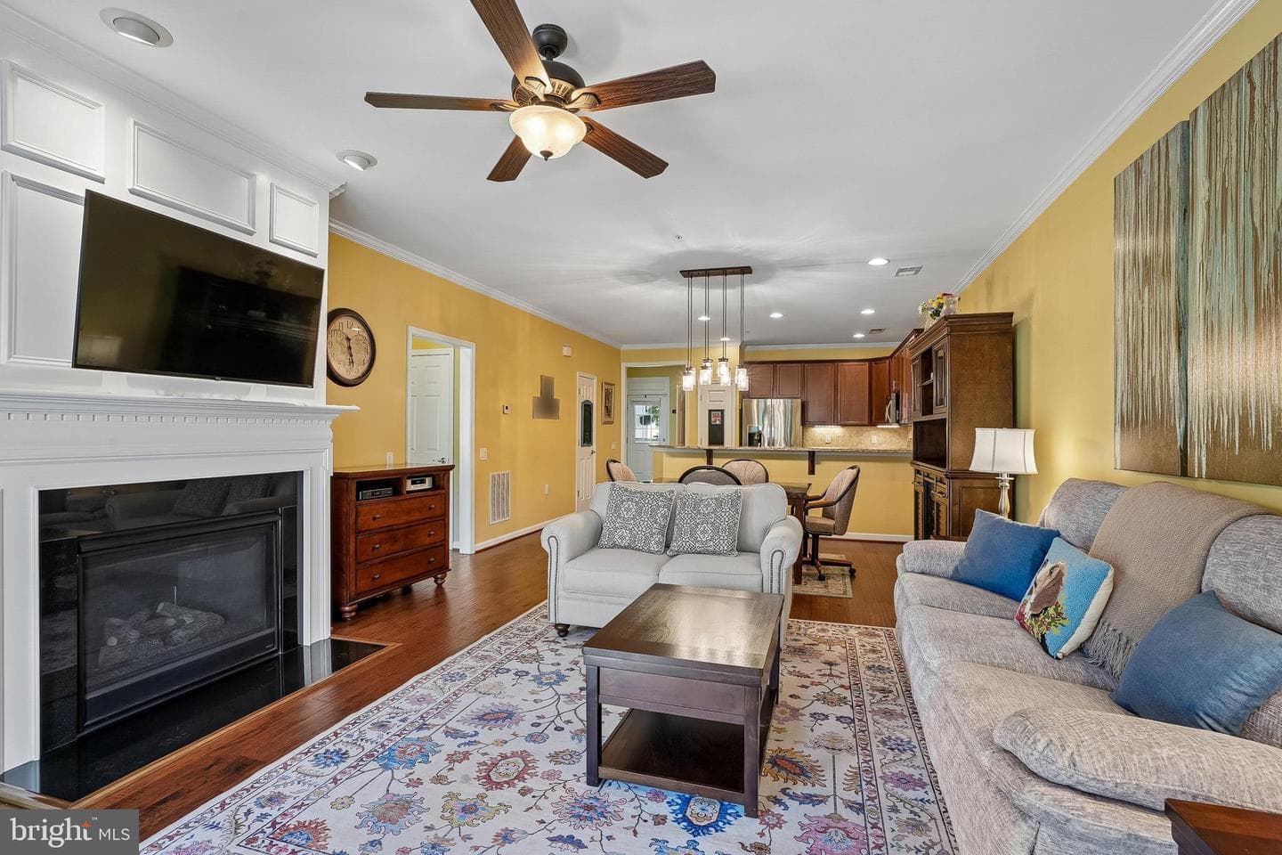 165 Hyannis Place photo 24