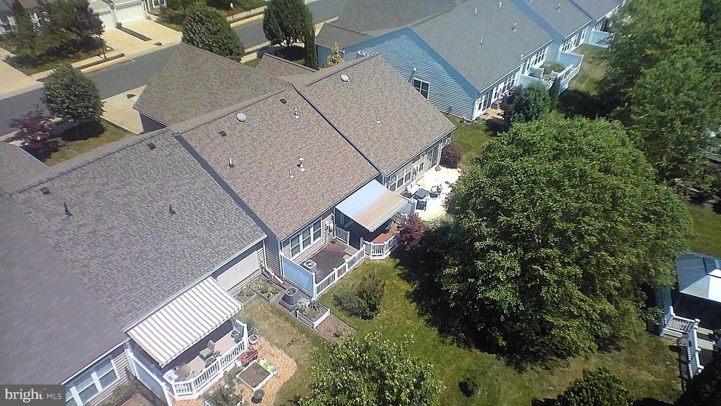 165 Hyannis Place photo 40