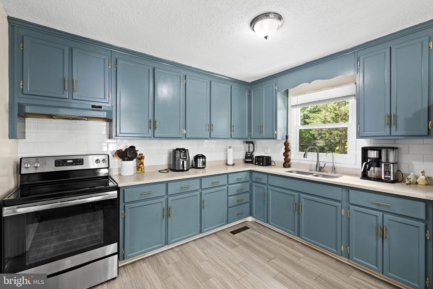 303 Via De Rosa Dr photo 6
