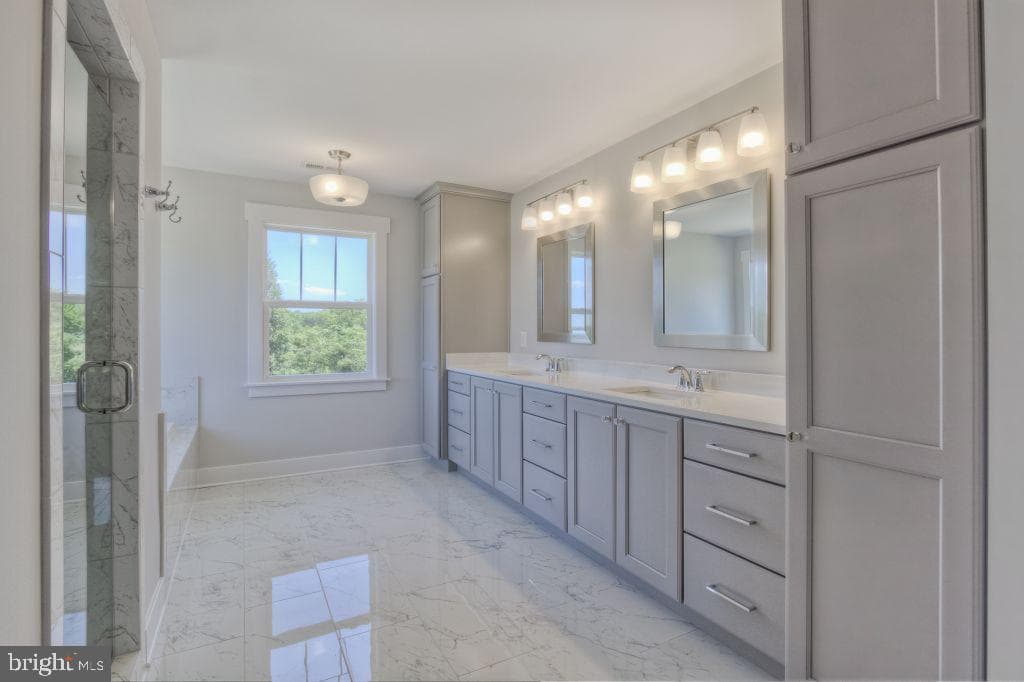480 Leeland Road photo 11