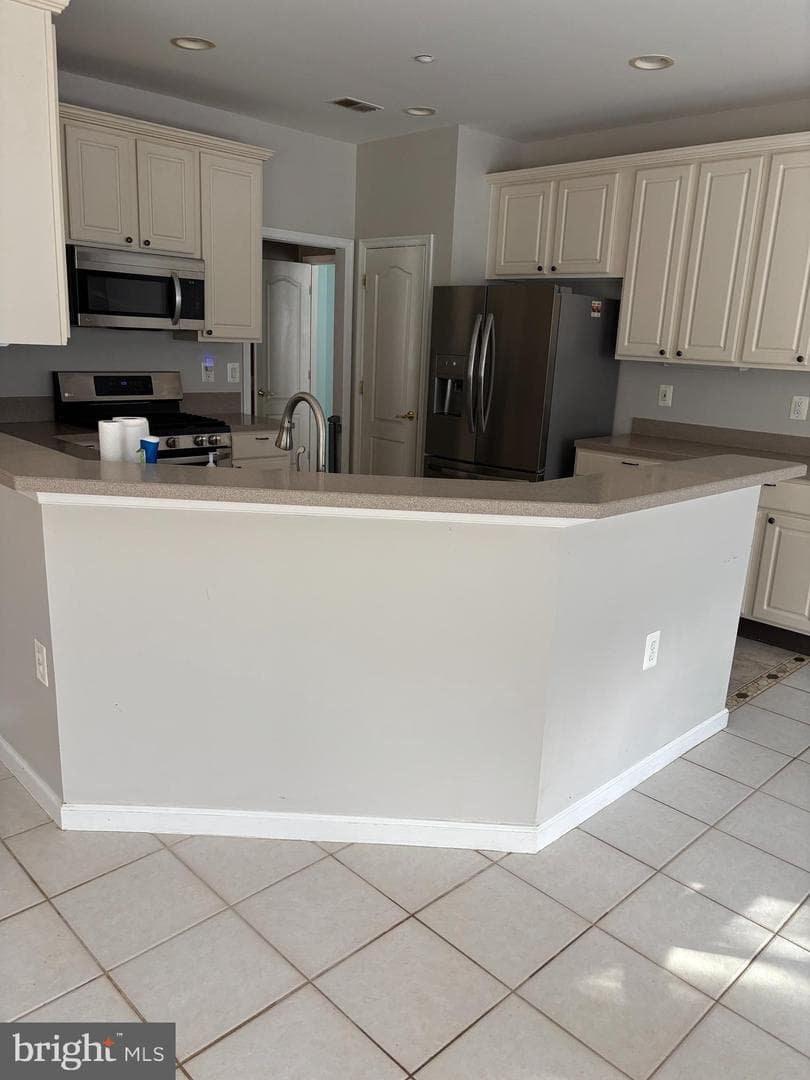 4 Carson Drive photo 13