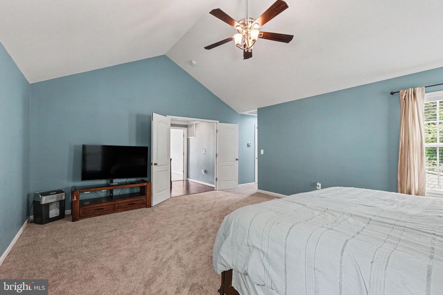 60 Crowncrest Road photo 16