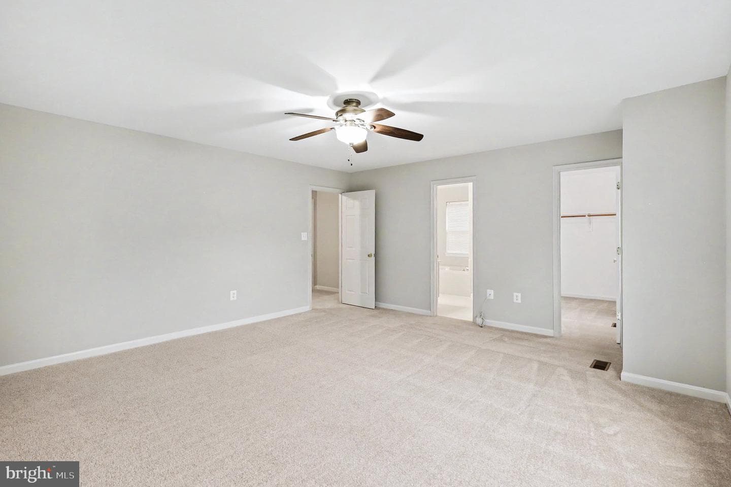 67 Cardinal Forest Drive photo 15