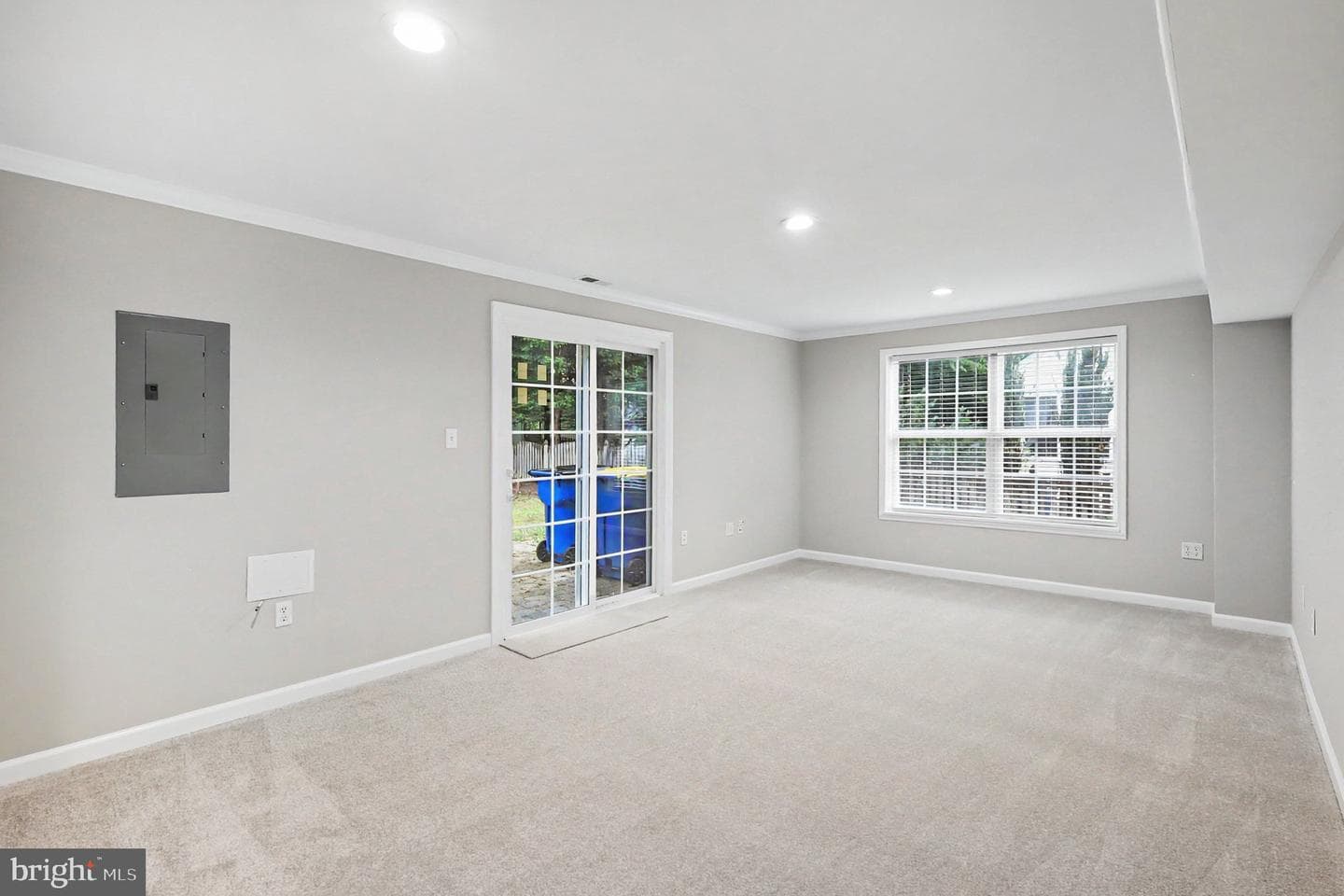 67 Cardinal Forest Drive photo 9