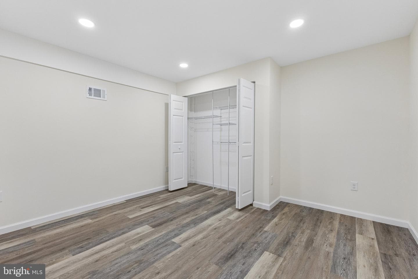 223 Bosun Cove photo 17