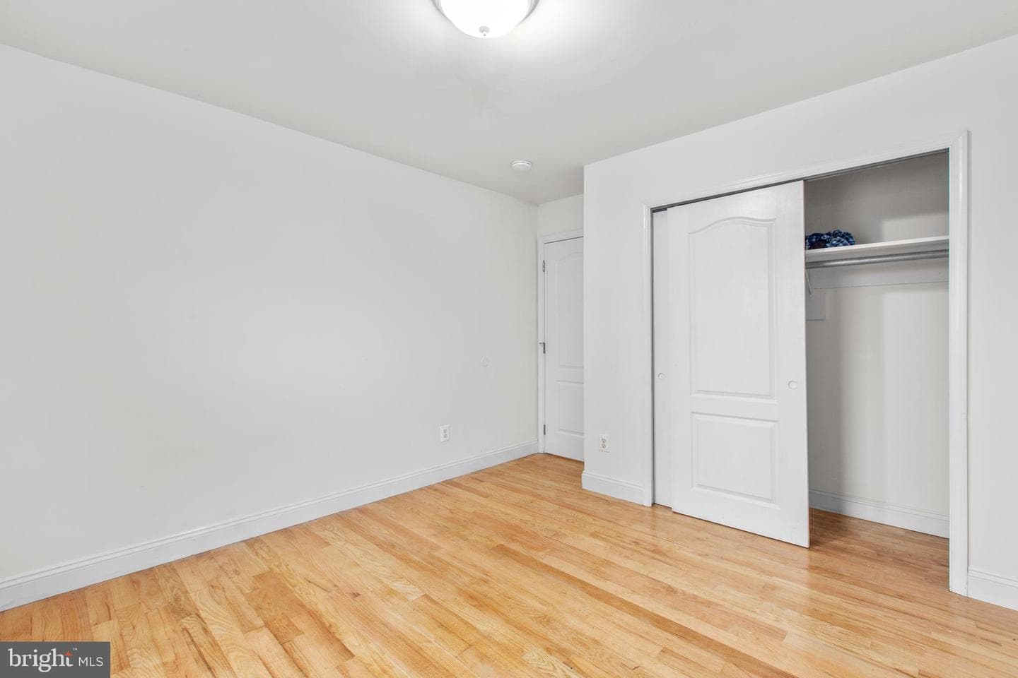 53 Bloomington Lane photo 16