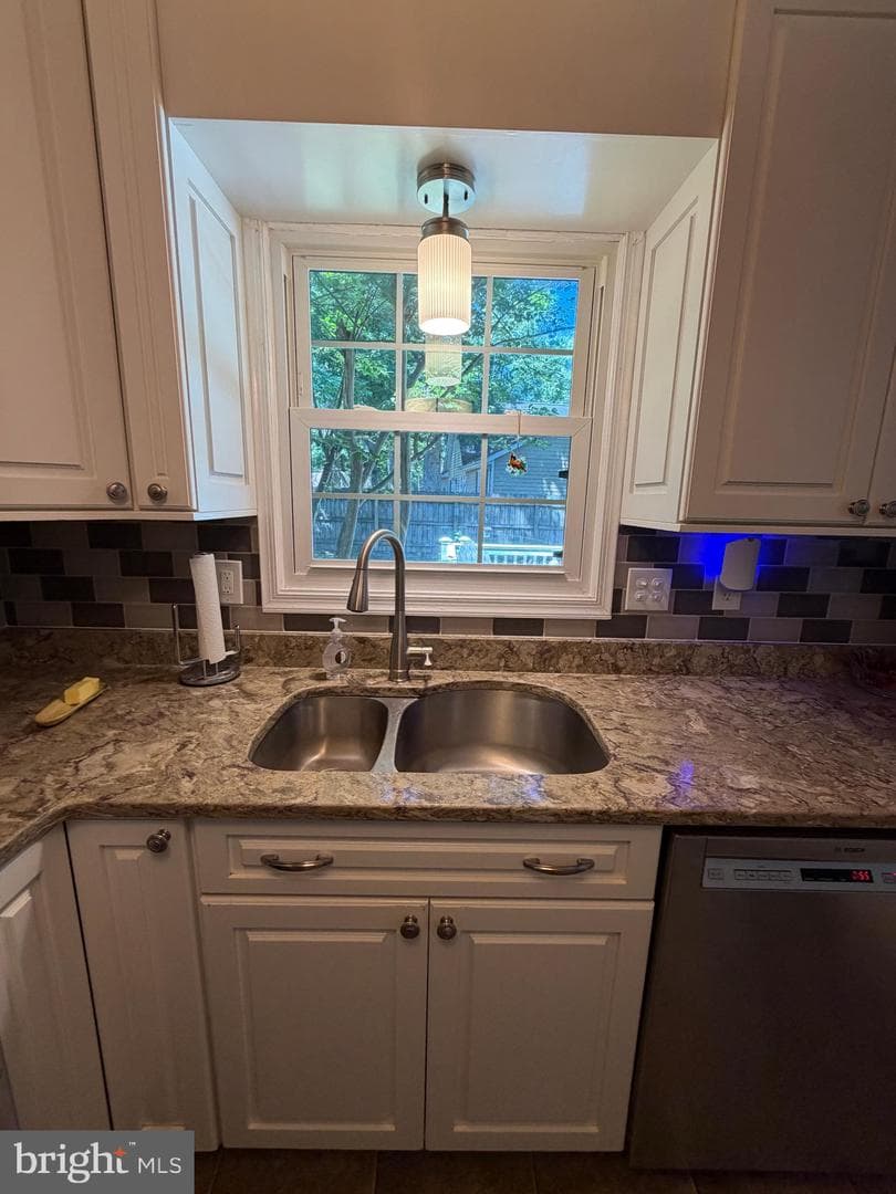 24 Braddock Drive photo 28