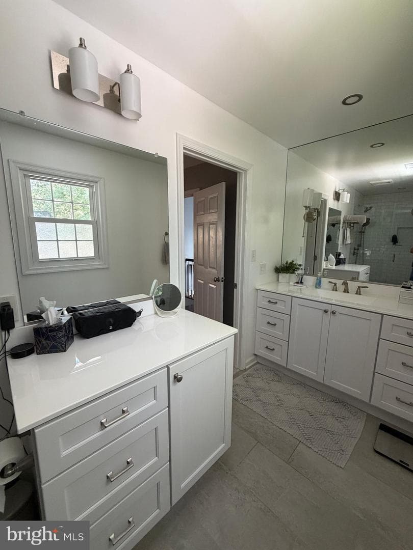 24 Braddock Drive photo 44