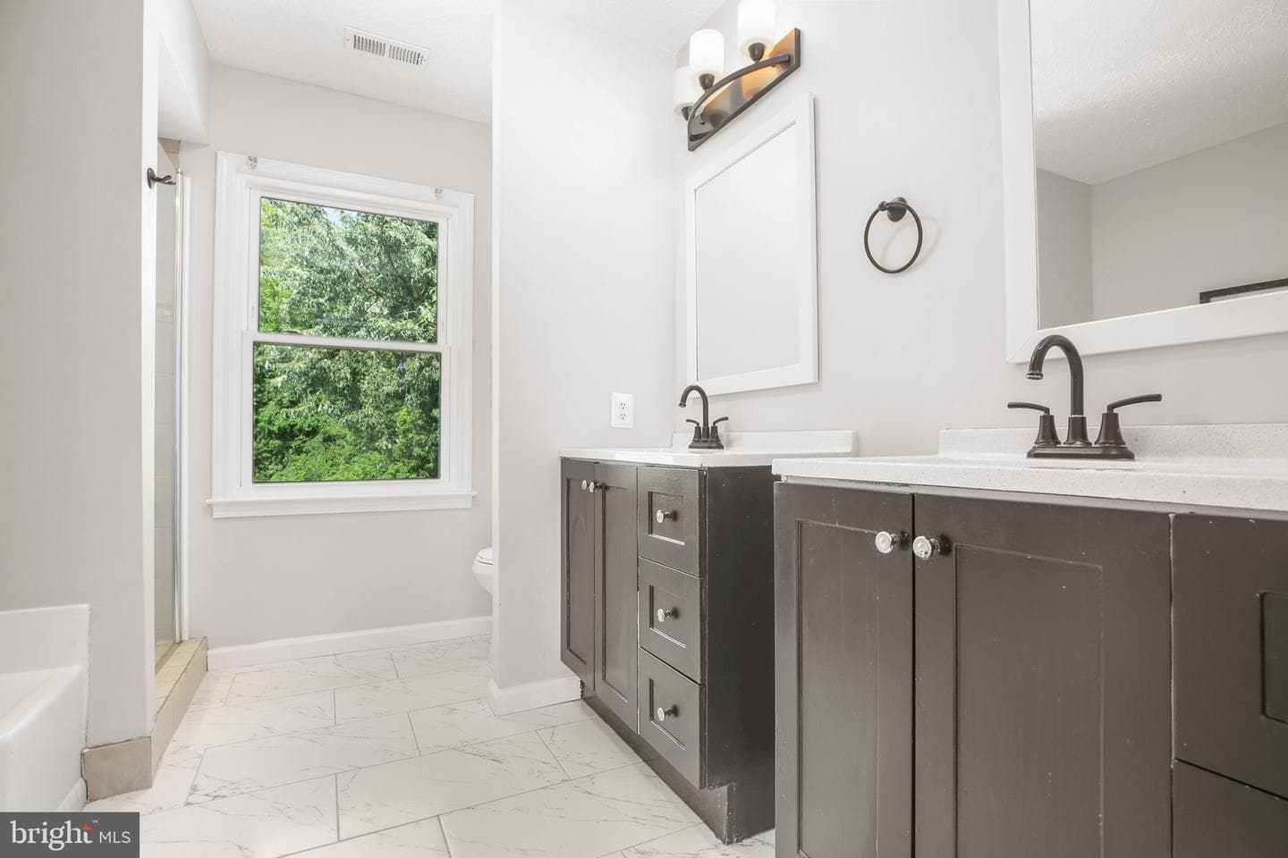 89 Cleremont Drive photo 24