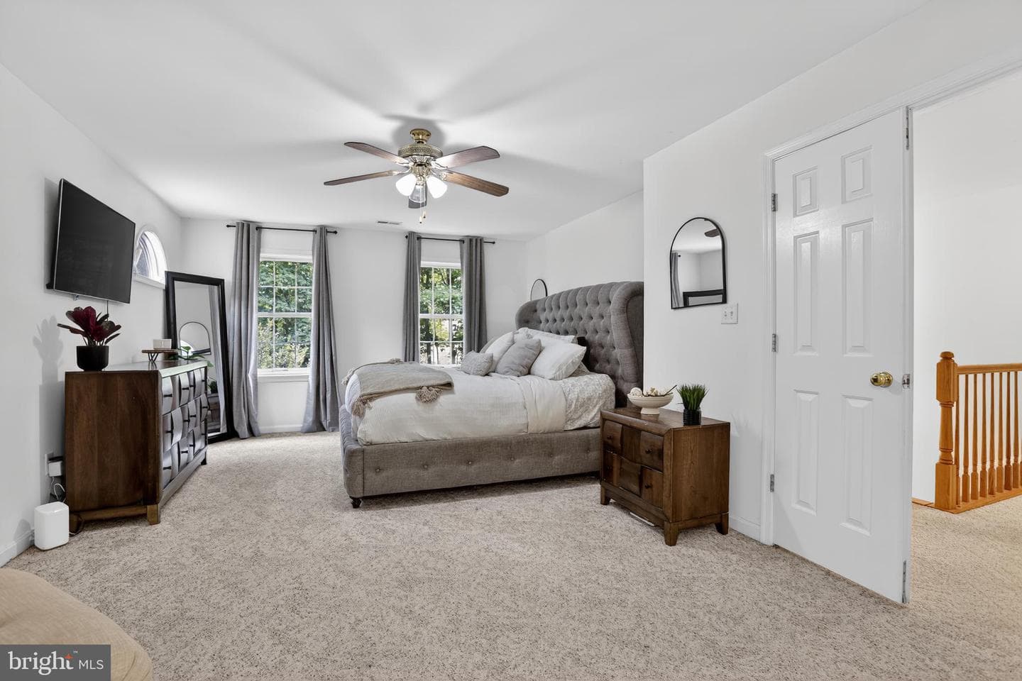 11 Holly Brooke Court photo 24