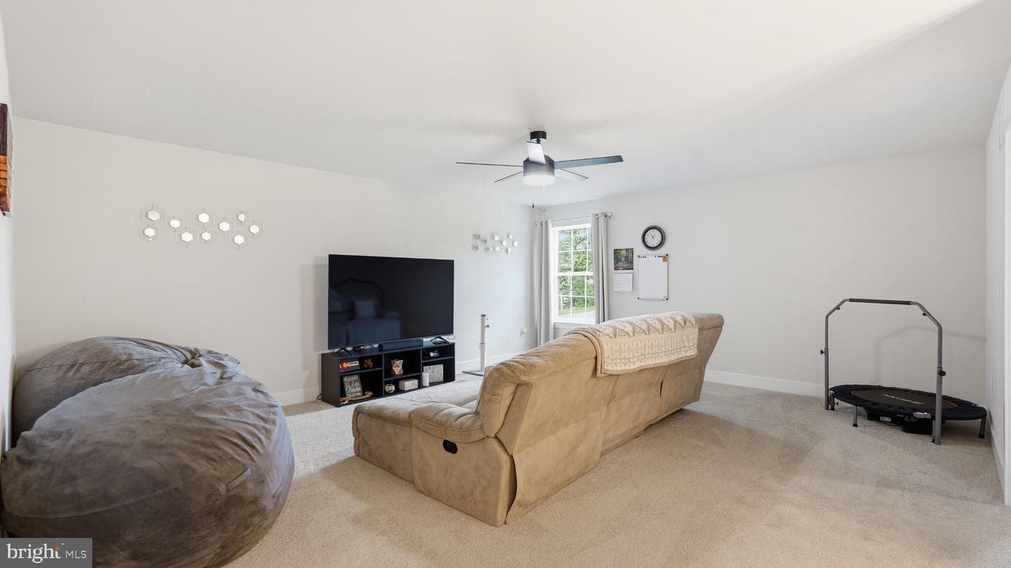 808 Long Meadow Drive photo 18