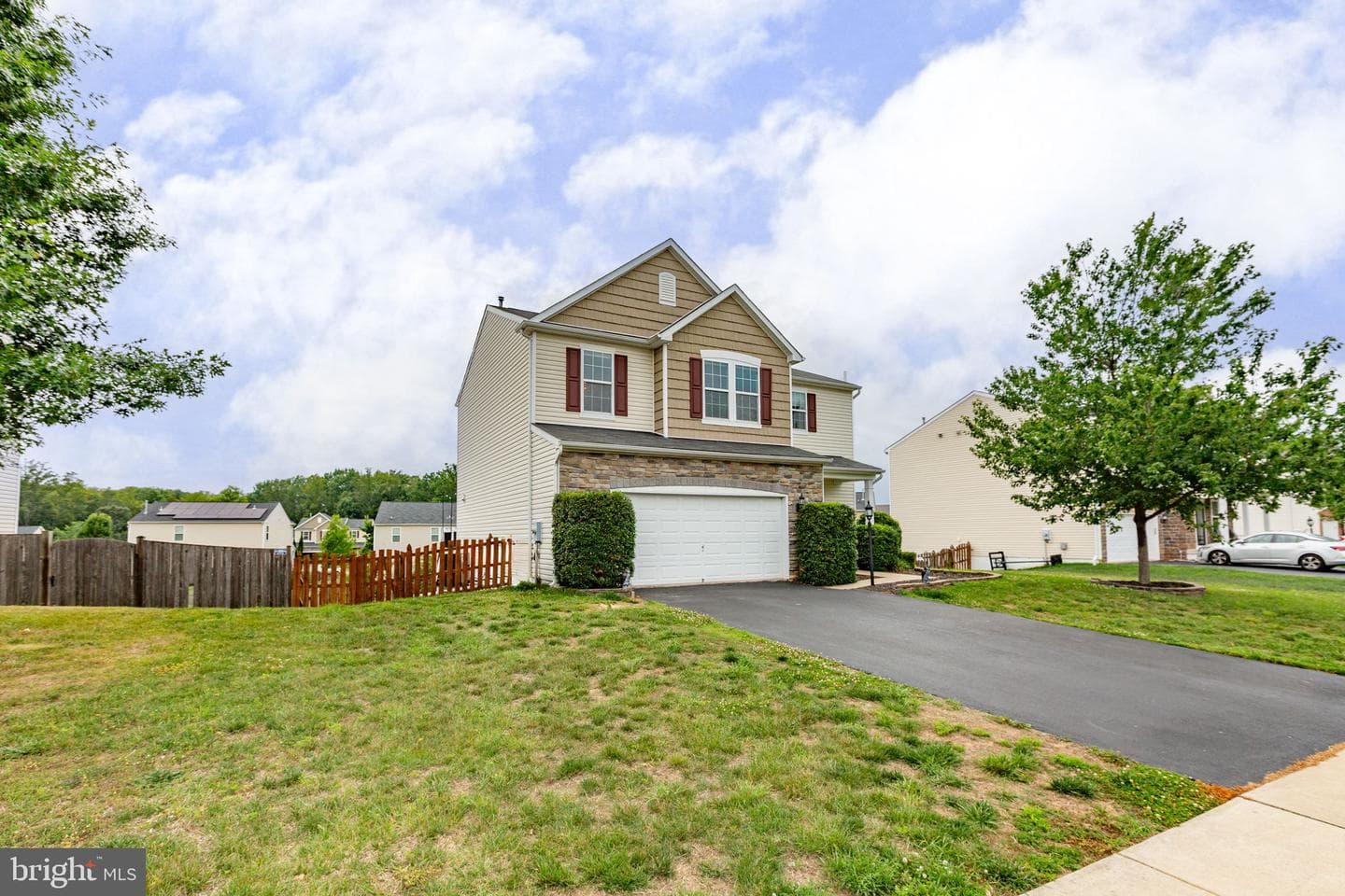 64 Charter Gate Drive photo 48