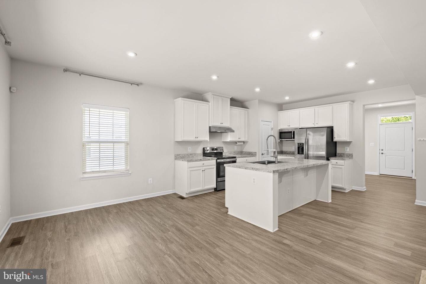 124 Brooke Village Drive photo 11